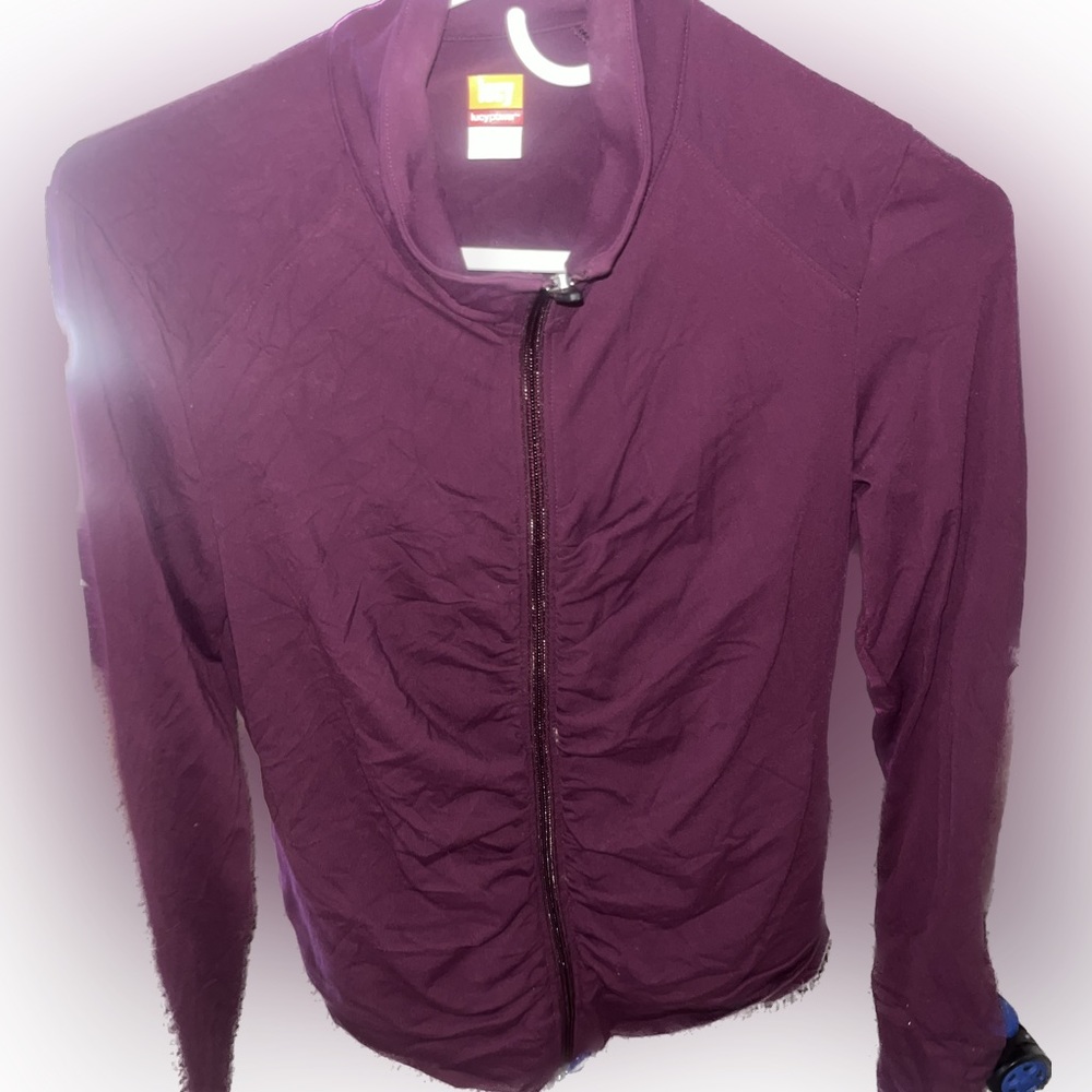 Lucy power zip up